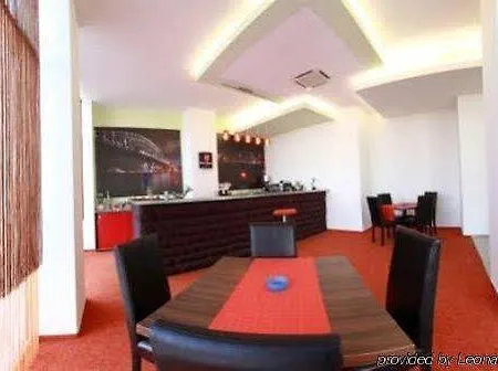 Sydney Hotel
